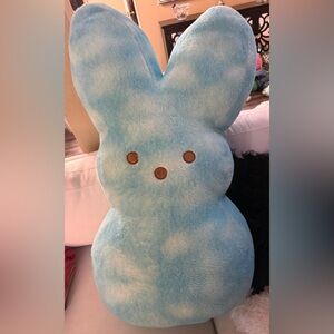 Sold!!       Giant 36” Peep